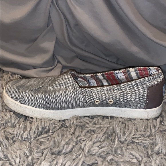Toms slip ons - Picture 2 of 4